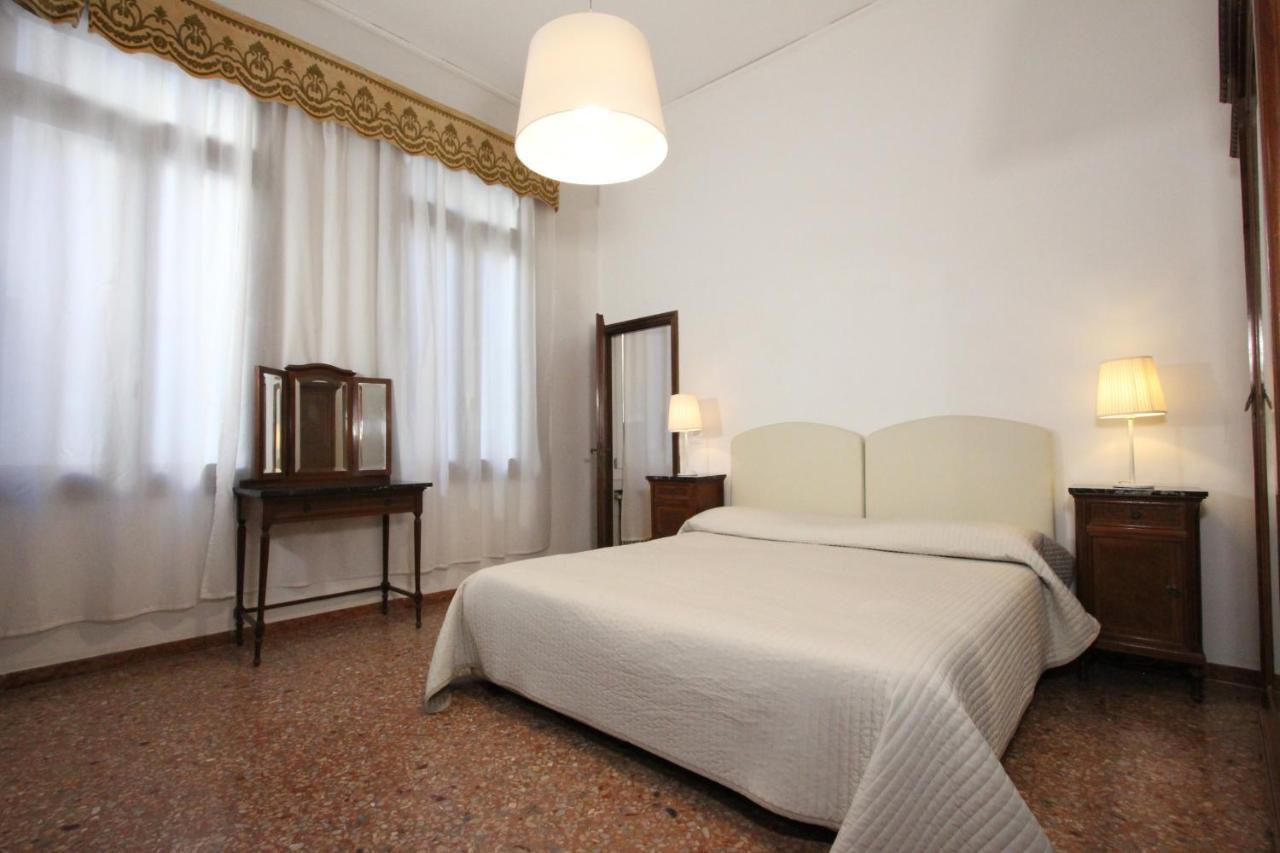 City Apartments Rialto Венеція Екстер'єр фото